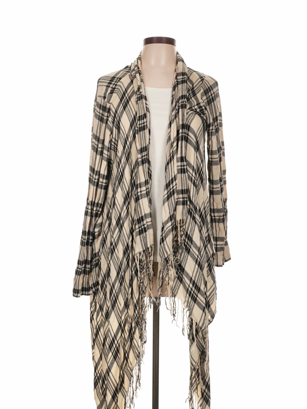En crème plaid open front flowy cardigan, one size